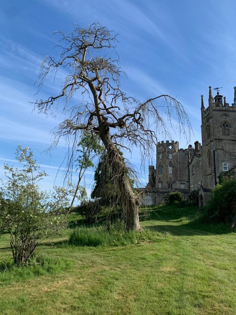 Midford Castle Sport And Wellness Resort Bath Exterior foto